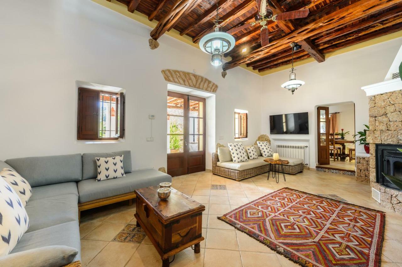 Villa Can Fita Puig D'en Valls Экстерьер фото